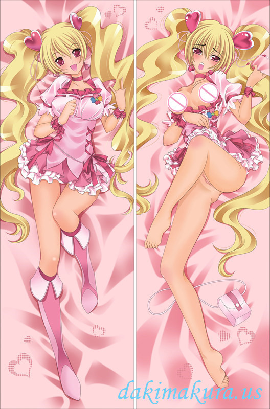 Pretty Cure - Love Momozono Pillow Cover